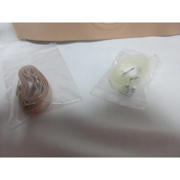 Victoria's Secret backless Push-Up Bra Cup A, Nude 2 Convertible Straps New - Picture 4 of 10